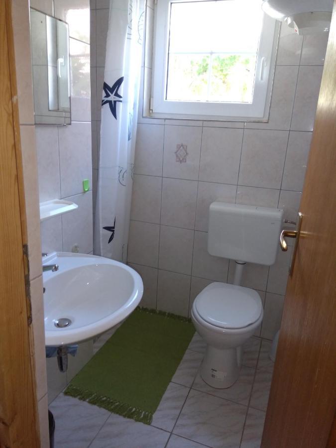 Apartmani Korade Vir Exterior photo